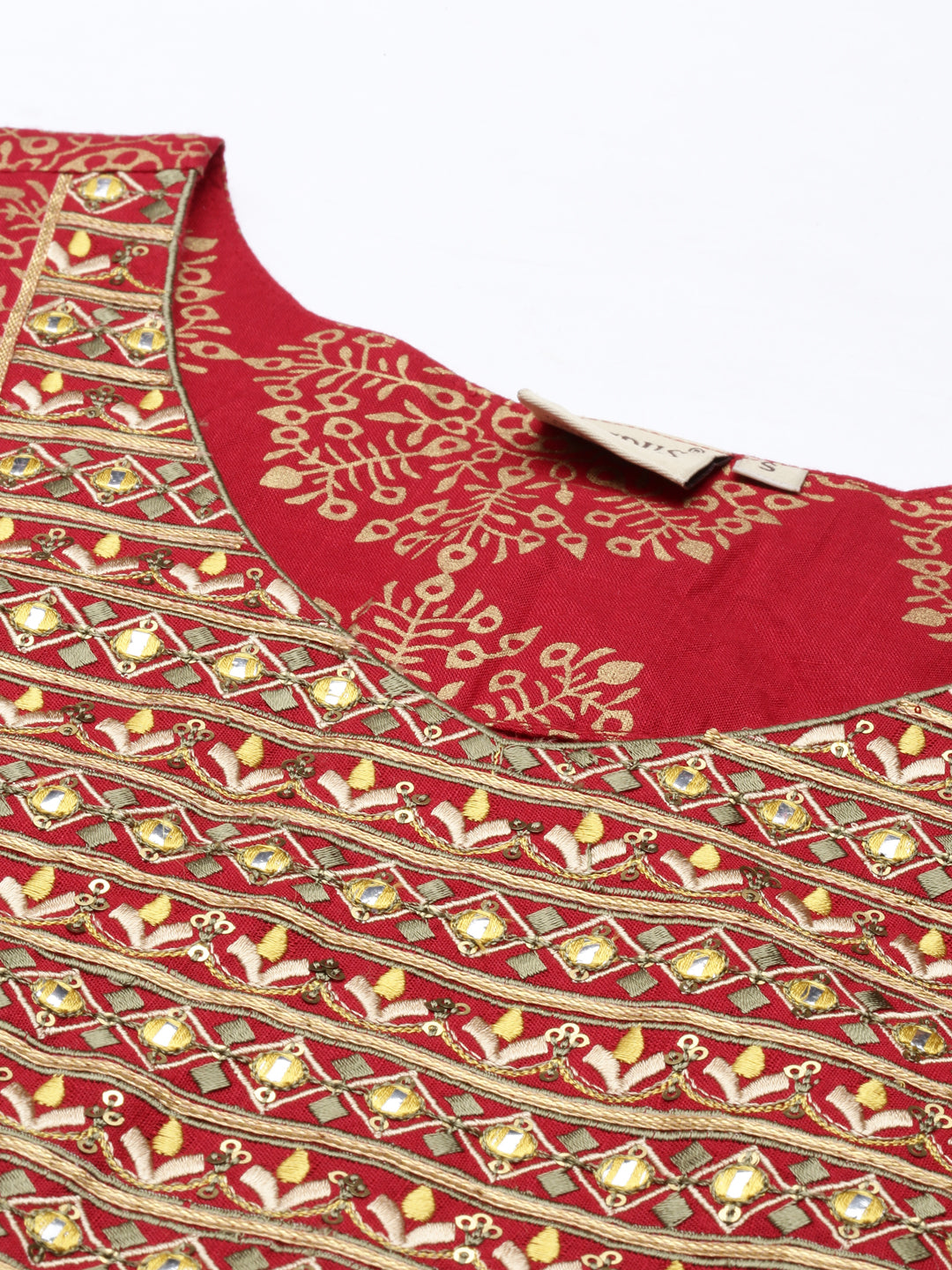 Neerus Maroon rayon printed kurti A-line - detail view 2