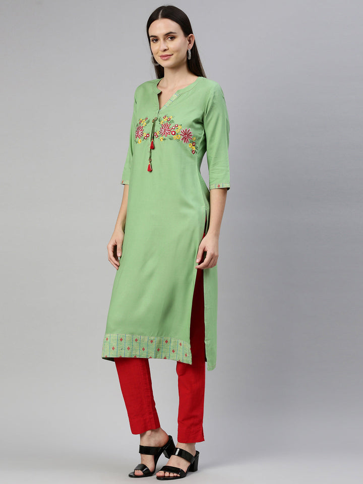 Neerus Green viscose rayon printed kurti - side view