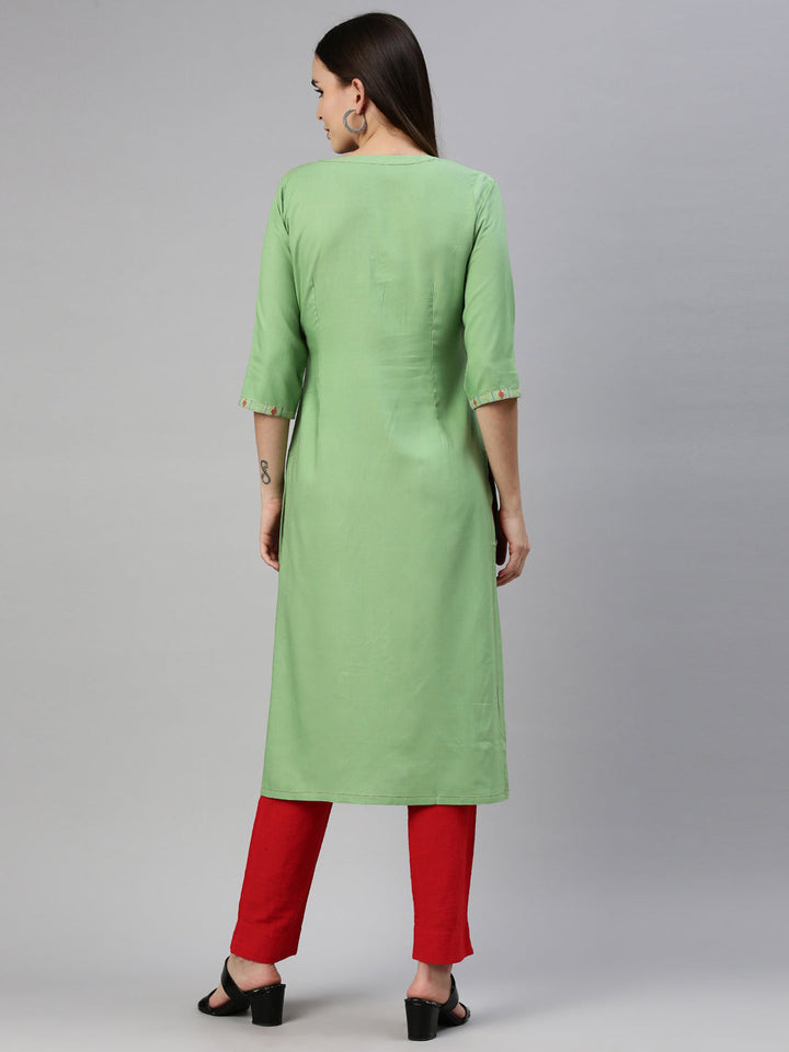 Neerus Green viscose rayon printed kurti - detail view 2