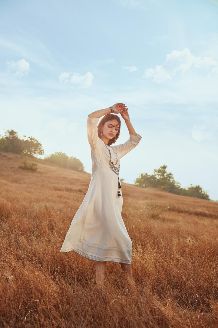 Neerus White rayon solid kurti - back view