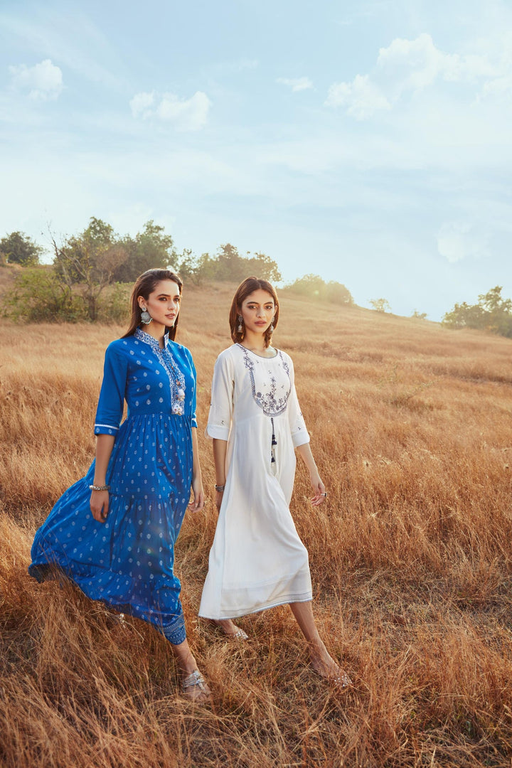 Neerus White rayon solid kurti - detail view 2