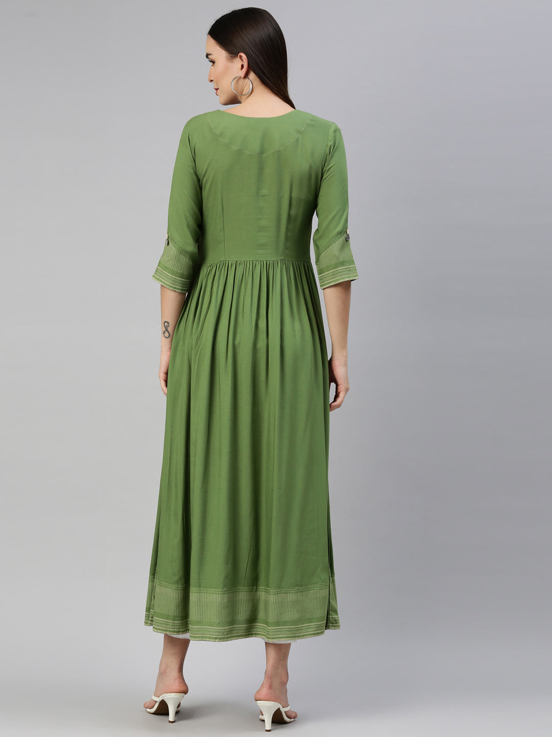Neerus Green viscose rayon thread embroidered anarkali kurti - detail view 2