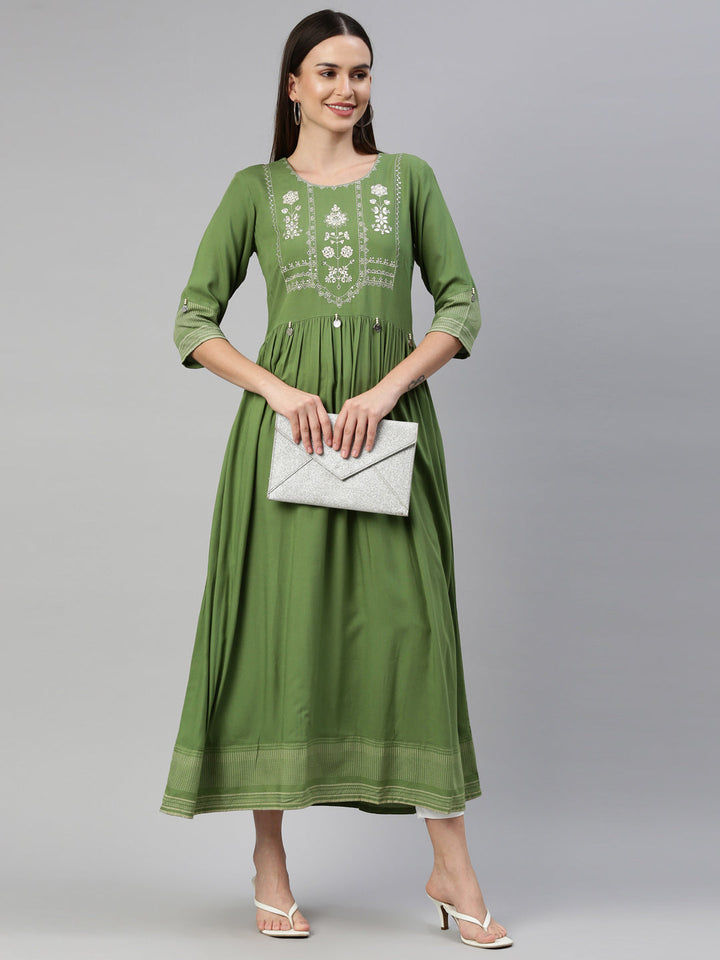 Neerus Green viscose rayon thread embroidered anarkali kurti - detail view 3