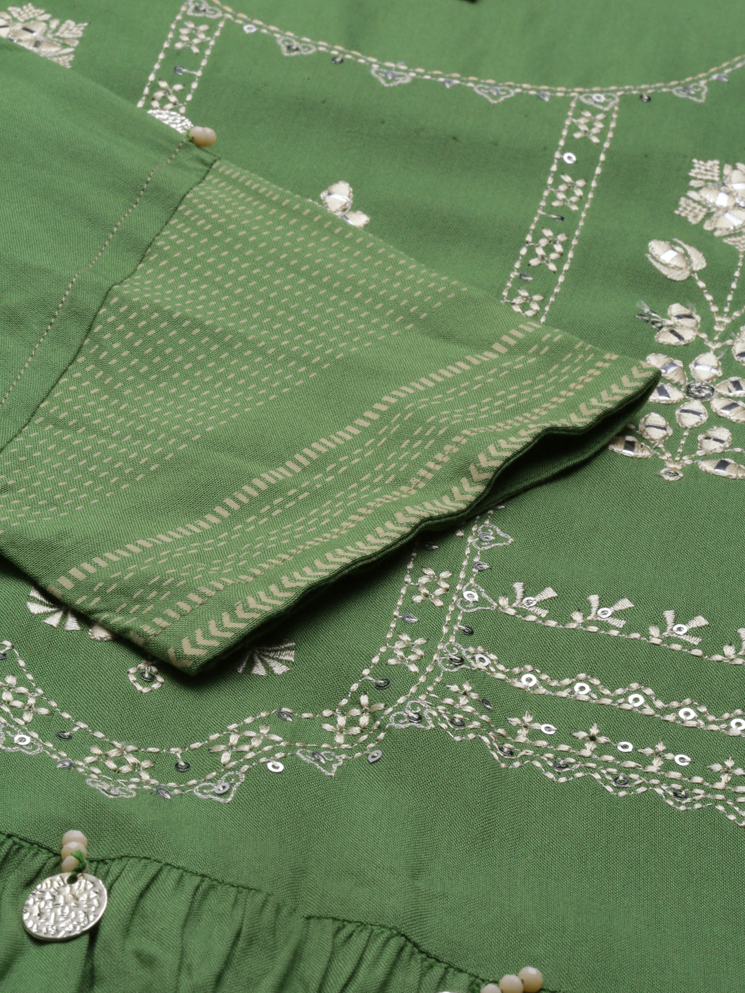 Neerus Green viscose rayon thread embroidered anarkali kurti - detail view 4