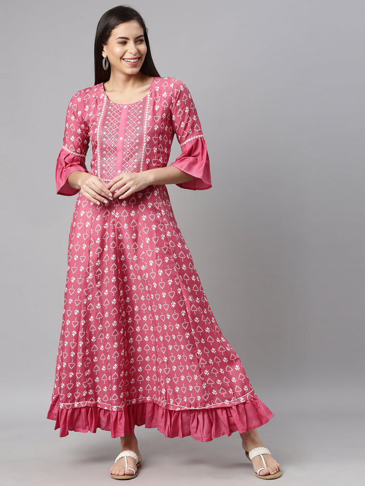 Neerus Pink muslin printed A-line kurti - detail view 2