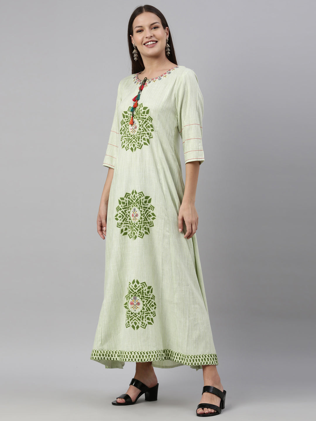 Neerus Green muslin printed A-line kurti - side view