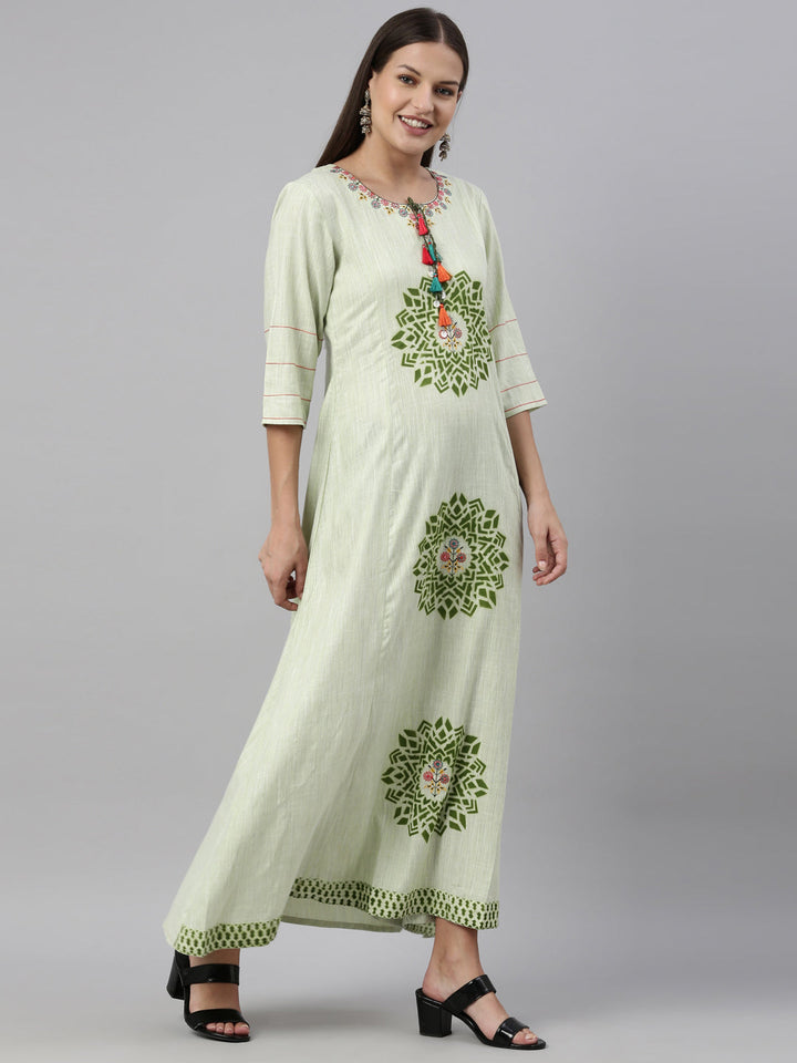 Neerus Green muslin printed A-line kurti - detail view 1