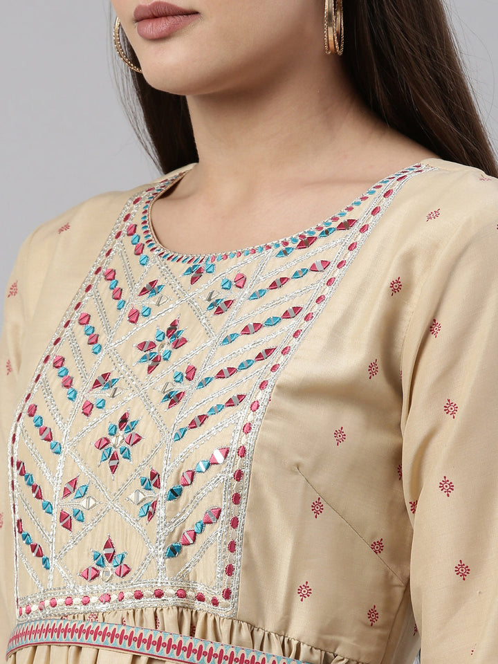 Neerus Beige muslin printed anarkali kurti - detail view 5