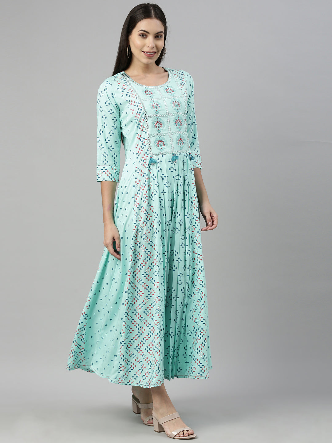 Neerus Green viscose rayon printed anarkali kurti - side view