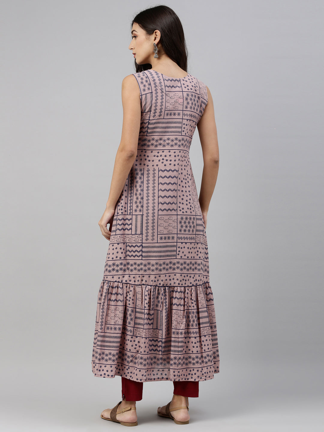 Neerus Pink cotton solid kurti tunic - detail view 2