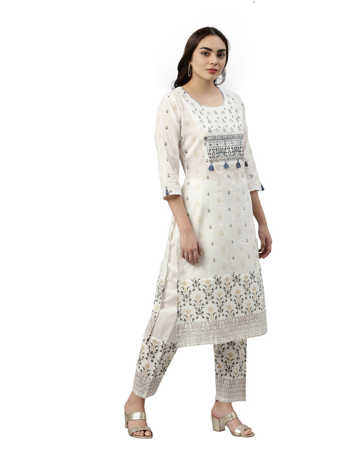 Neerus White cotton printed kurta set - side view
