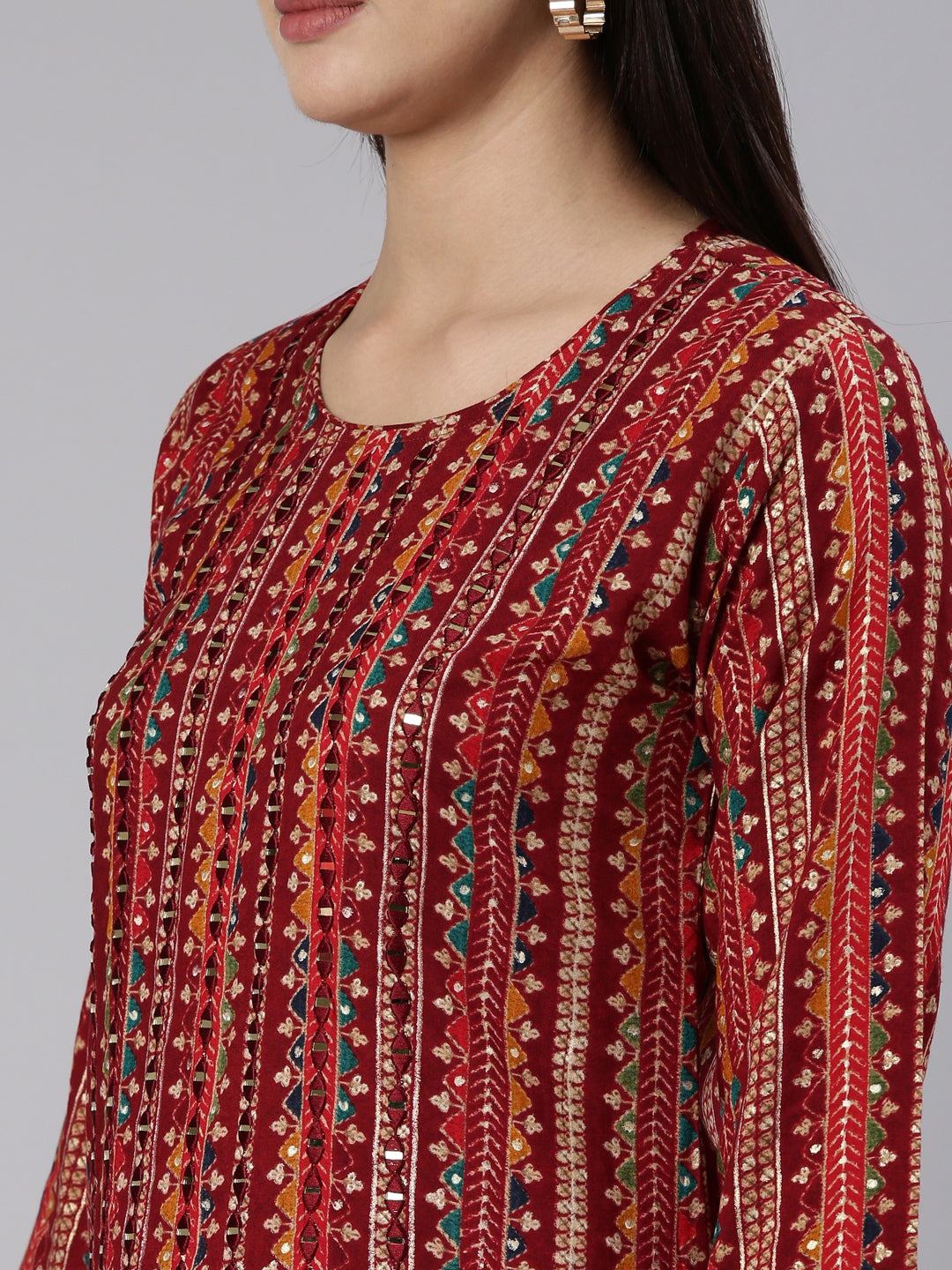 Neerus Maroon chevron printed straight kurti - detail view 1