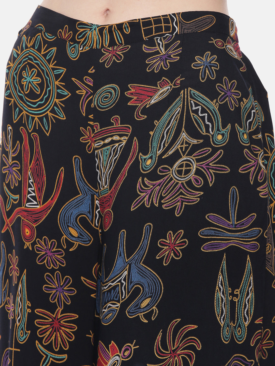 Neerus Black rayon solid kurti crop-top - detail view 4