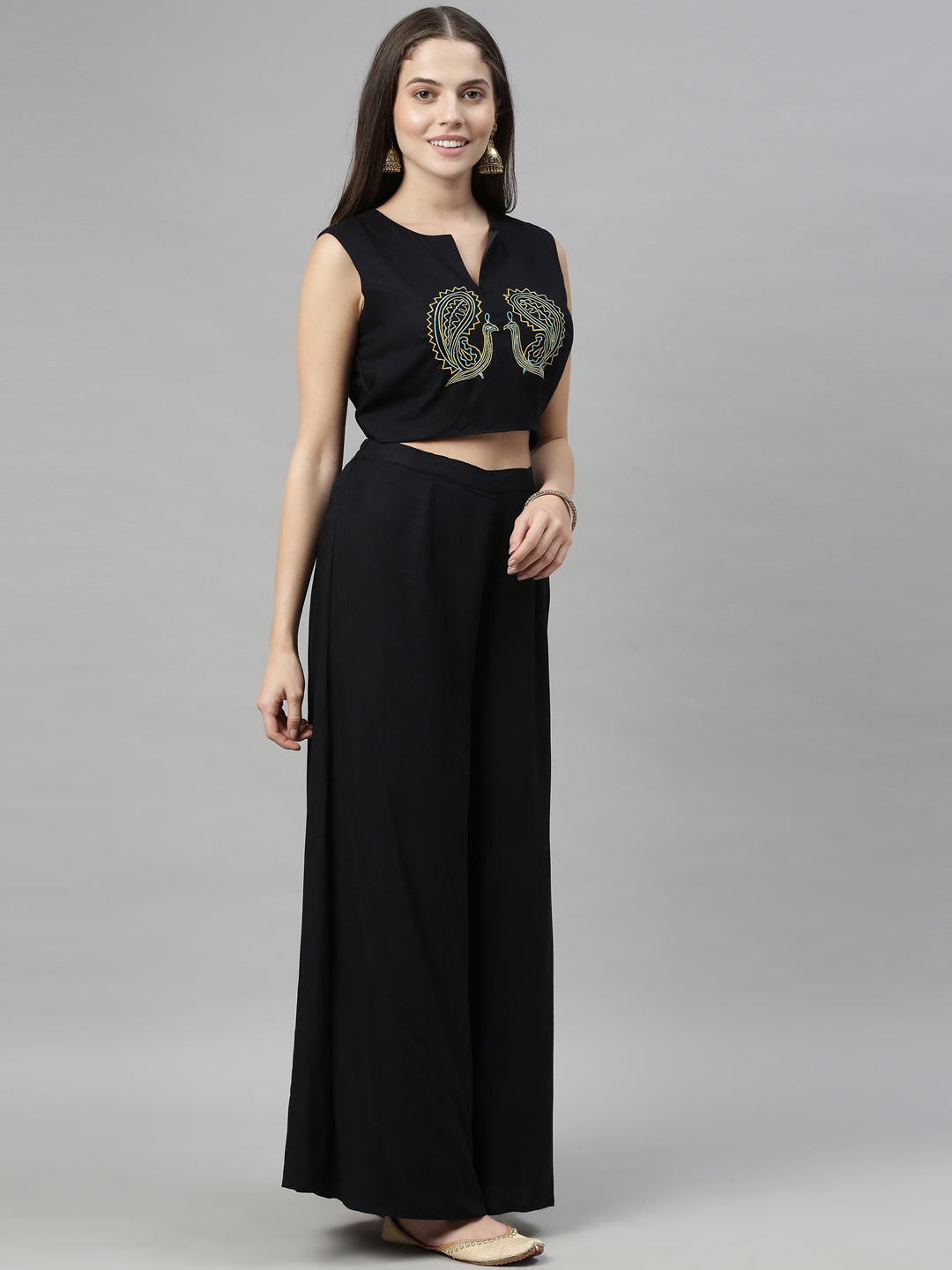 Neerus Black rayon solid kurti - detail view 4