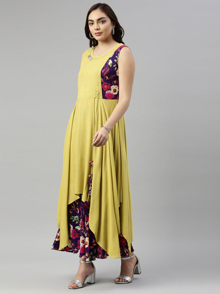 Neerus Yellow chiffon printed kurti - side view