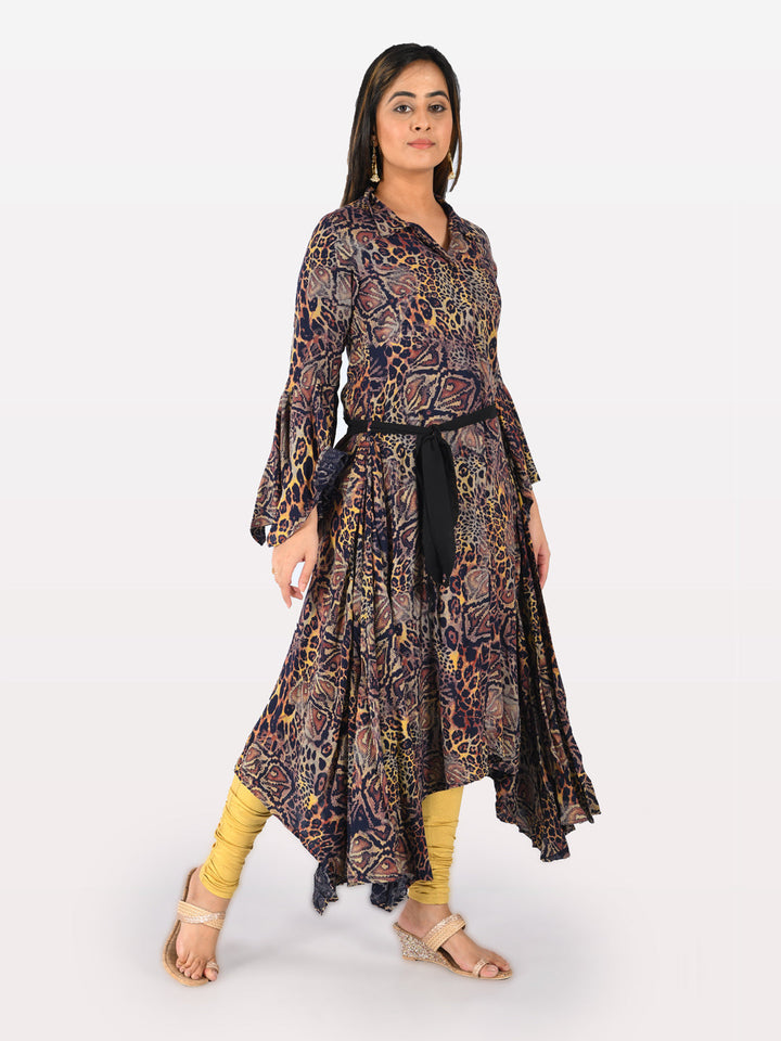 Neerus Multi rayon printed high-low kurta - detail view 1