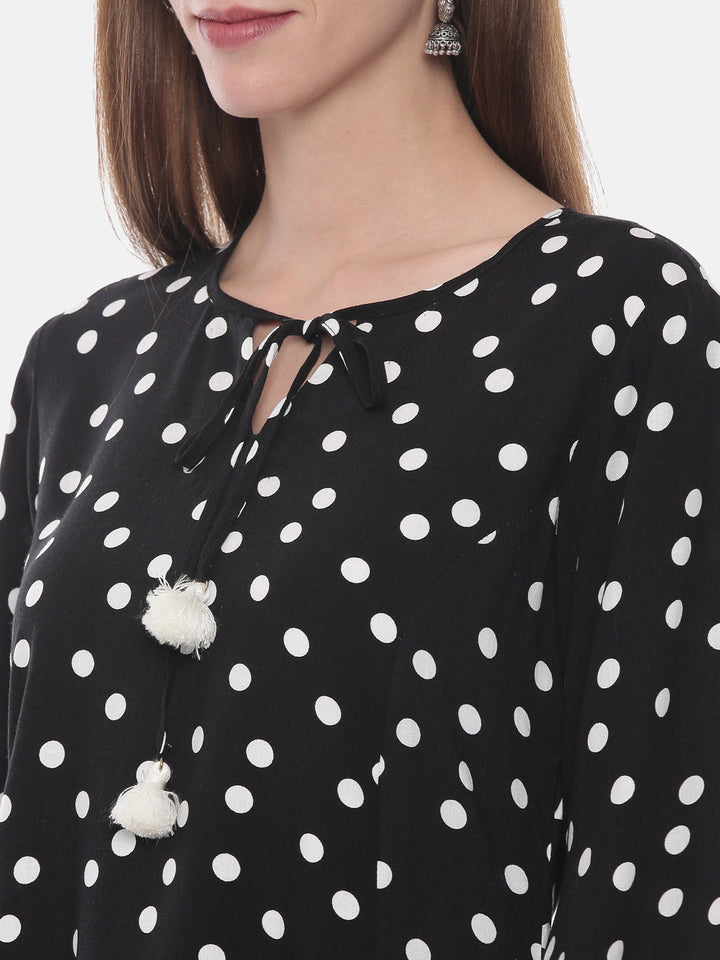 Neerus Black rayon printed high-low kurta - back view