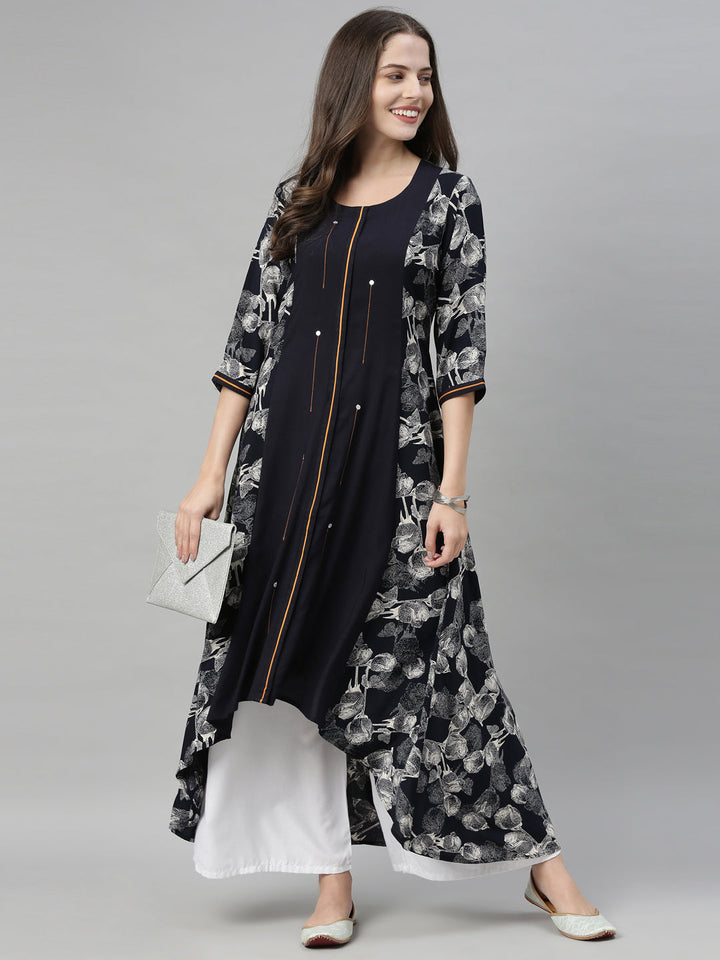 Neerus Blue printed high-low kurta - detail view 5