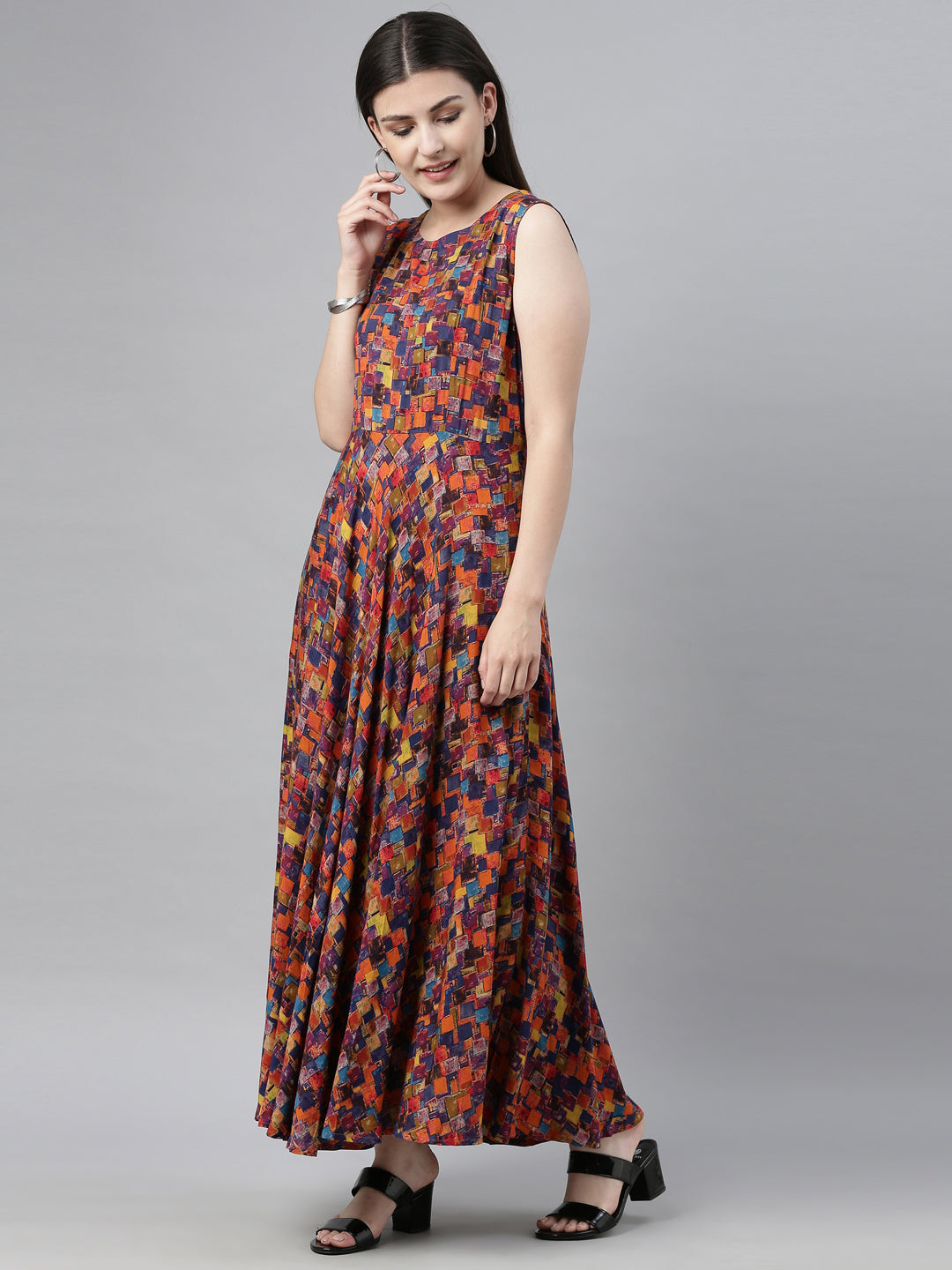 Neerus Yellow embroidered straight kurta - detail view 4