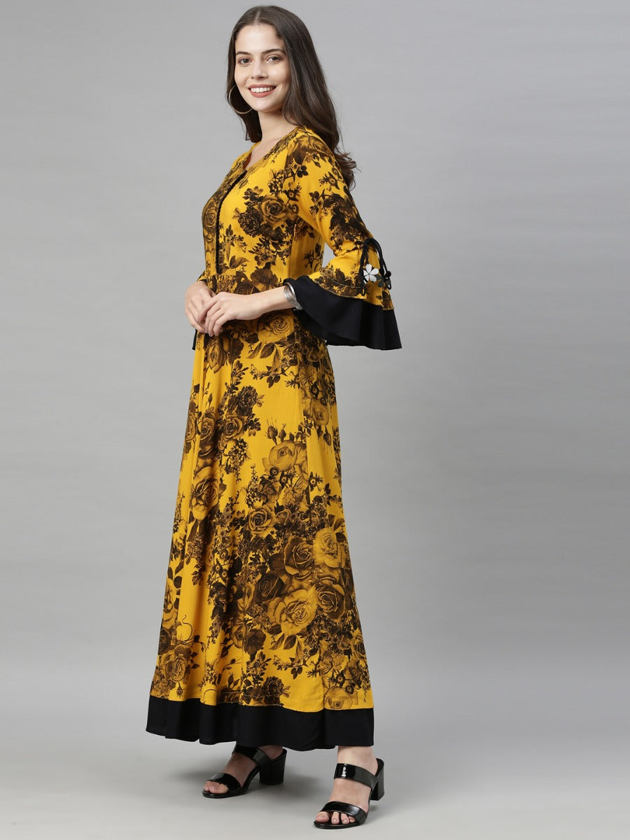 Neerus Yellow rayon solid gown - detail view 2