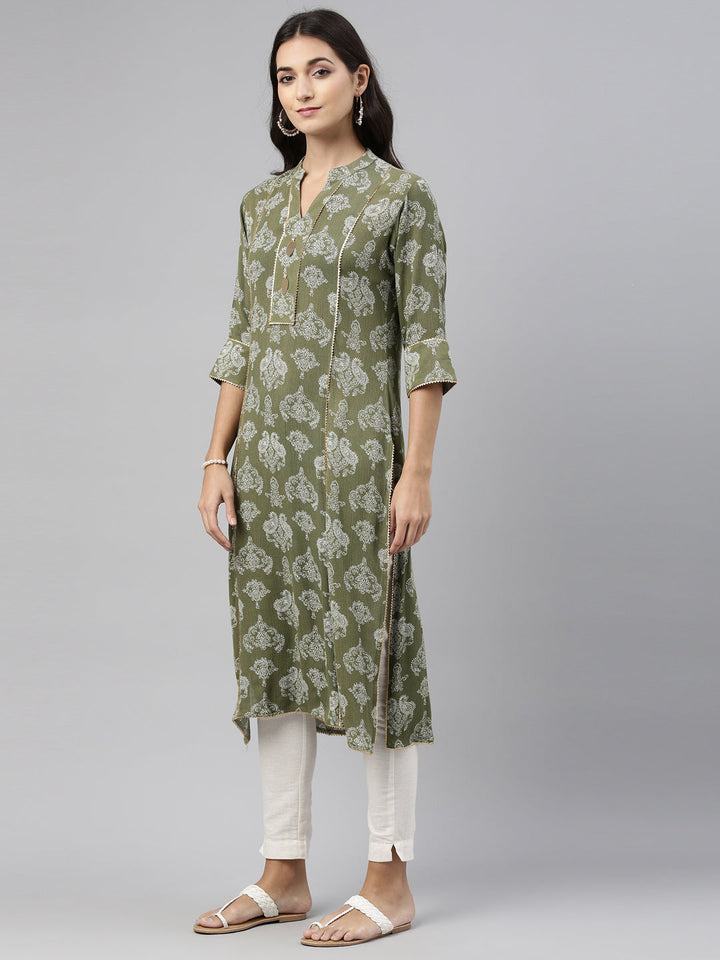 Neerus Green rayon straight kurti - detail view 2