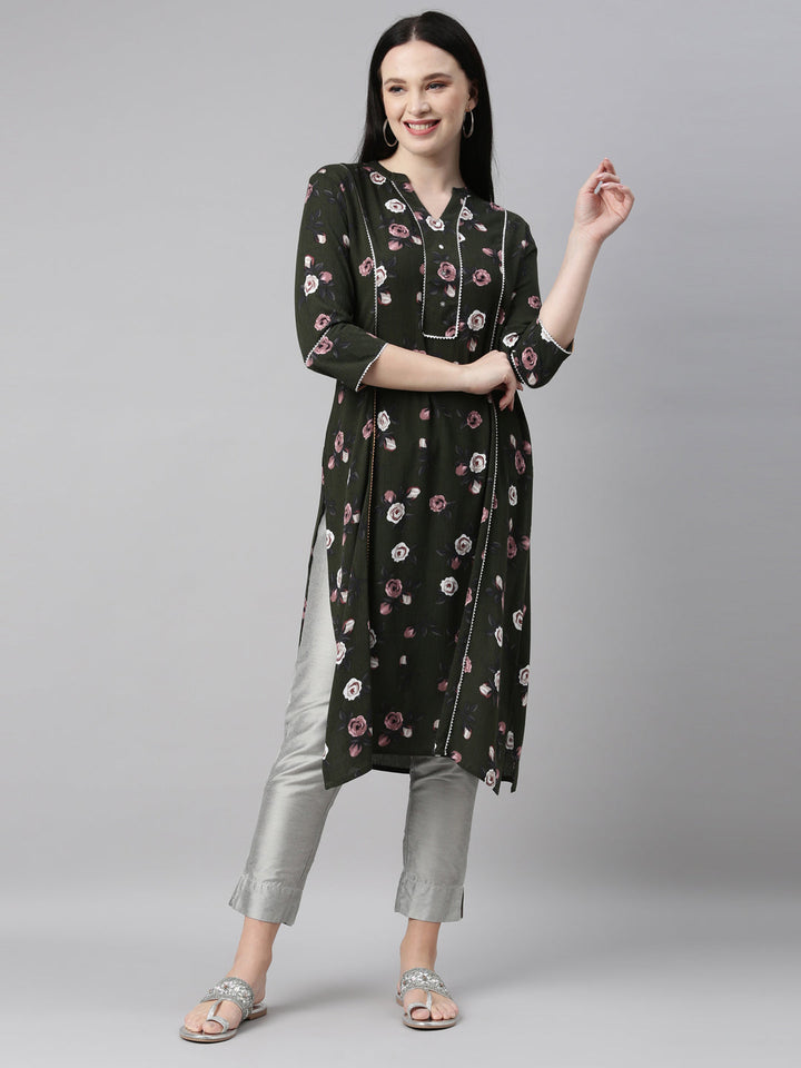 Neerus Green chiffon straight kurta - detail view 6