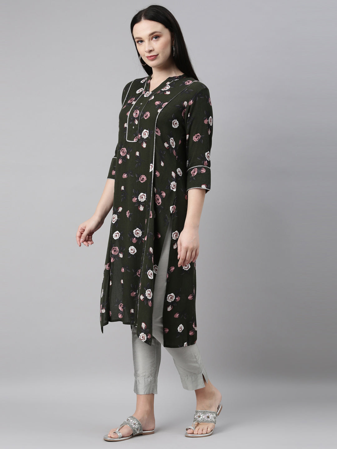 Neerus Green chiffon straight kurta - detail view 15