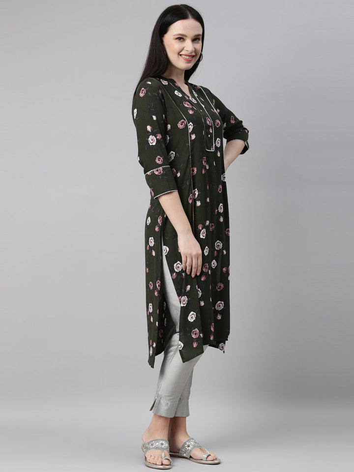 Neerus Green chiffon straight kurta - detail view 1