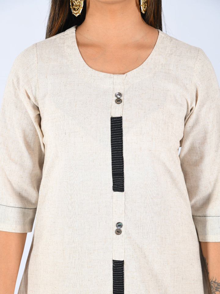 Neerus White rayon printed straight kurta - detail view 1