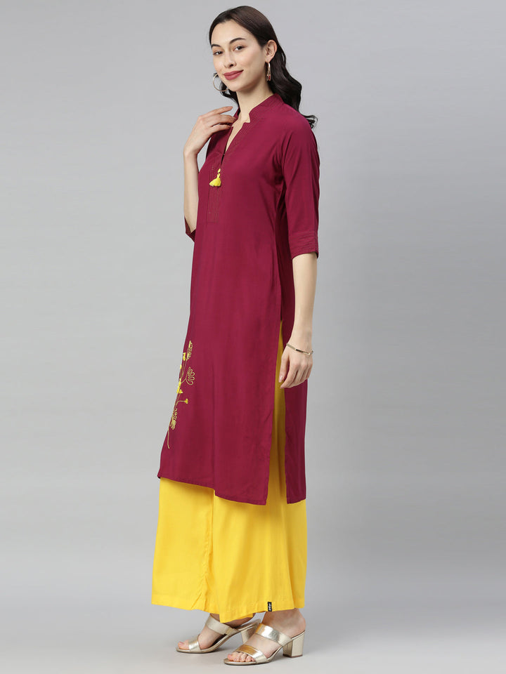 Neerus Maroon embroidered straight kurta - detail view 2