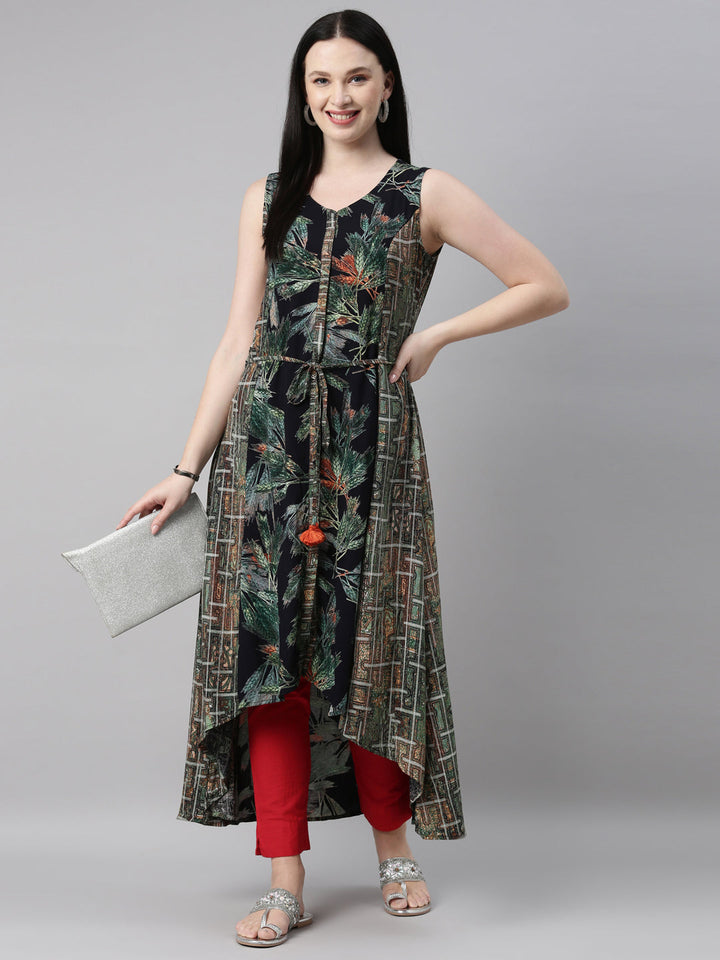 Neerus Green georgette printed Anarkali kurta - detail view 3