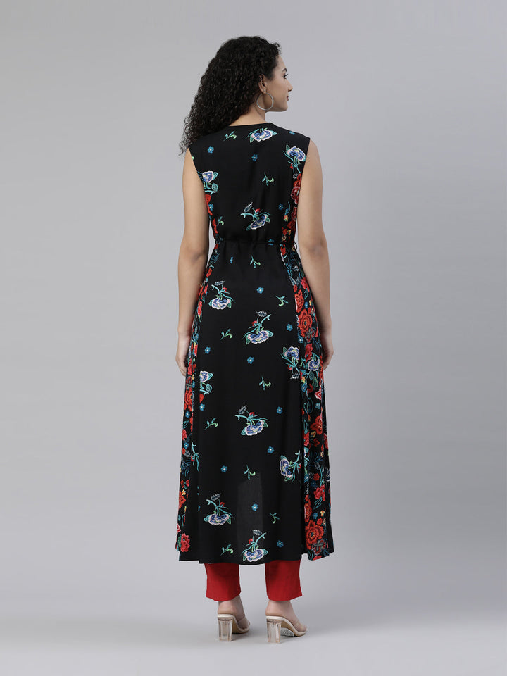 Neerus White cotton floral embroidered kurti - side view