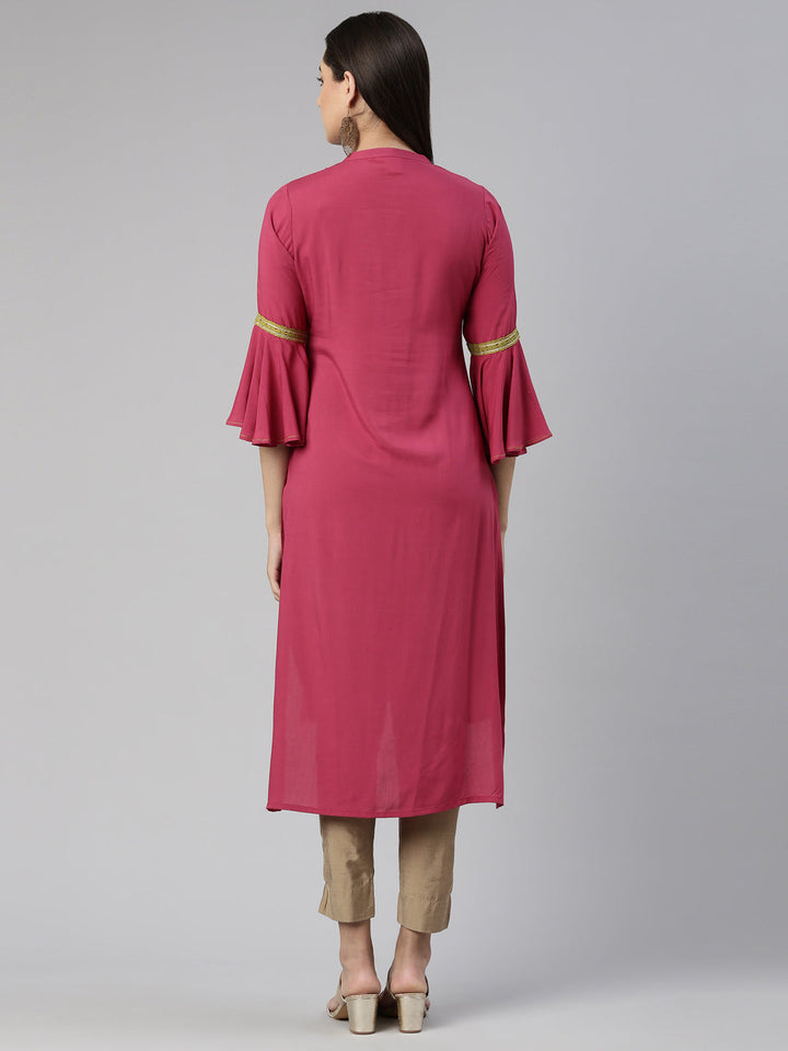Neerus Maroon cotton solid kurta with mandarin collar - side view