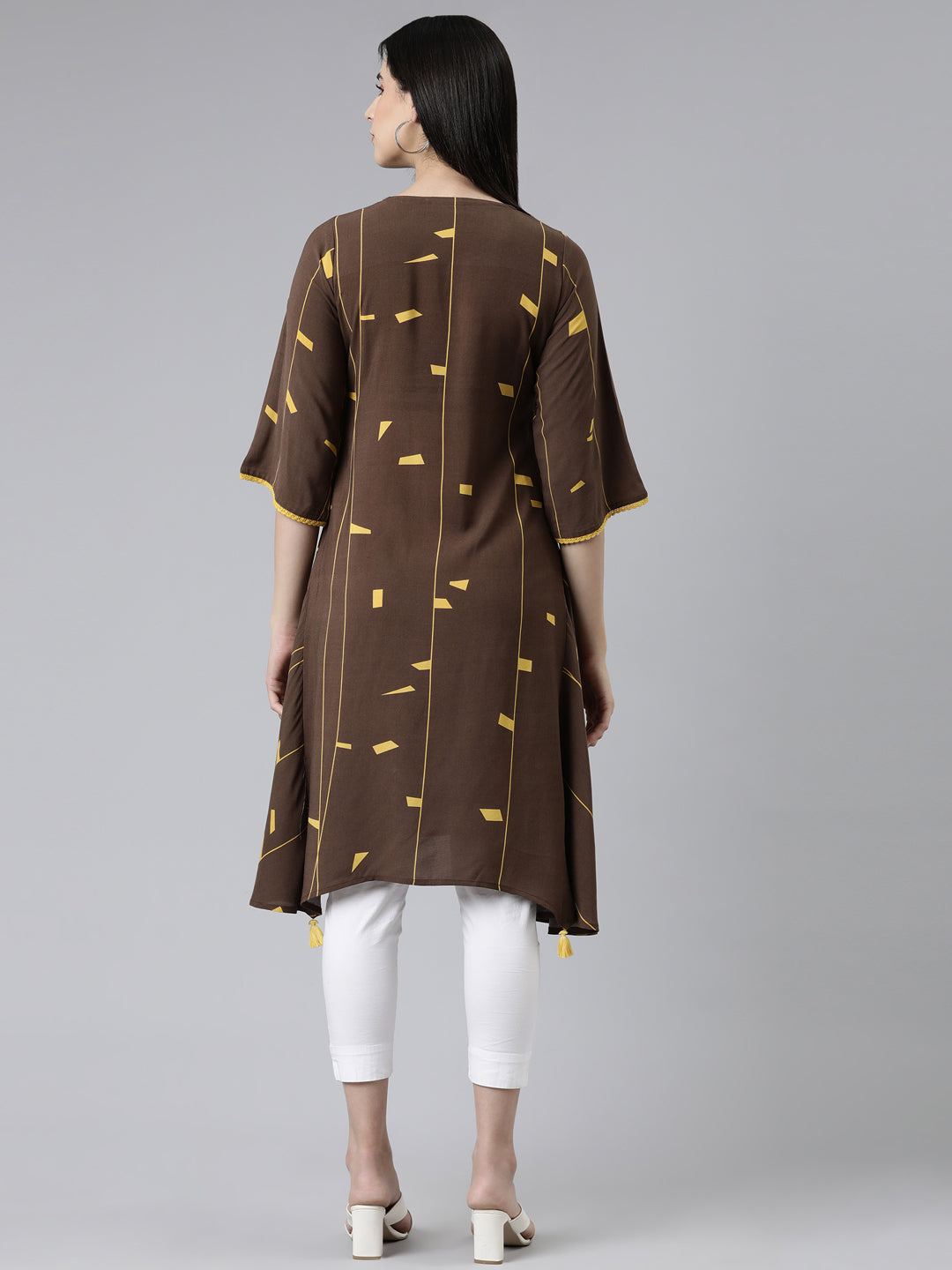 Neerus Brown cotton printed kurti A-line silhouette - side view
