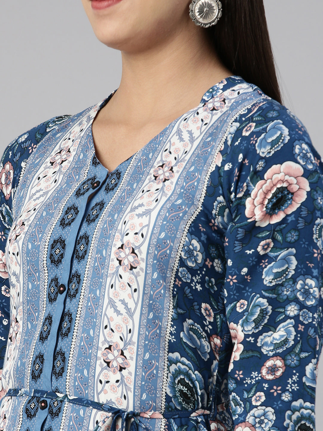 Neerus Blue cotton solid curved kurta - detail view 1