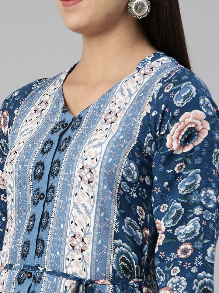 Neerus Blue cotton solid curved kurta - detail view 1