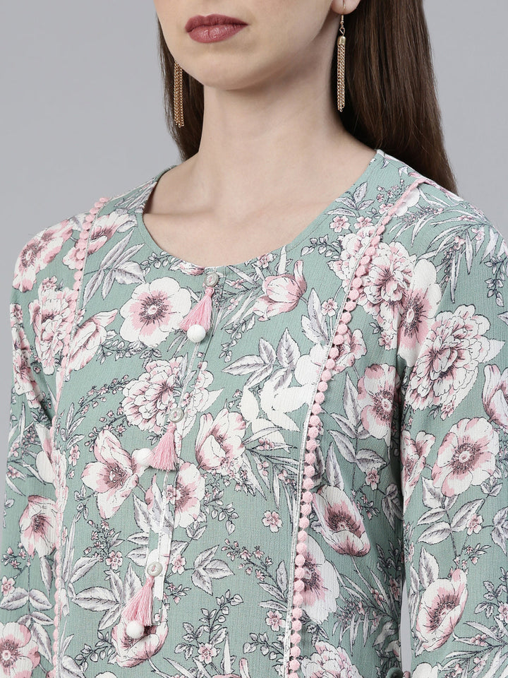 Neerus Green printed straight kurta set with trousers - detail view 1