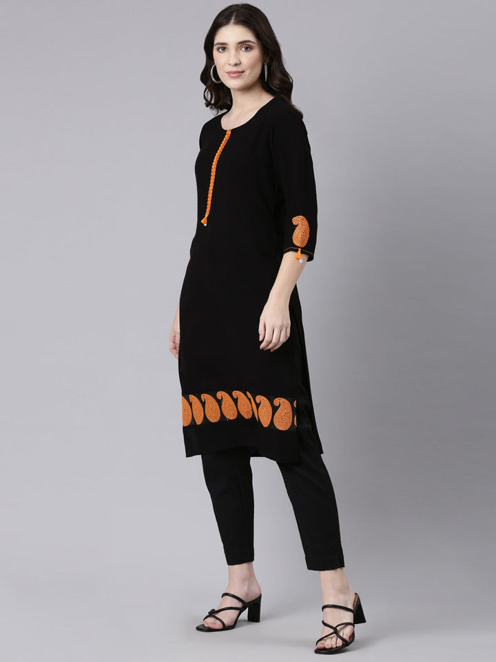 Neerus Black rayon solid straight kurti - back view