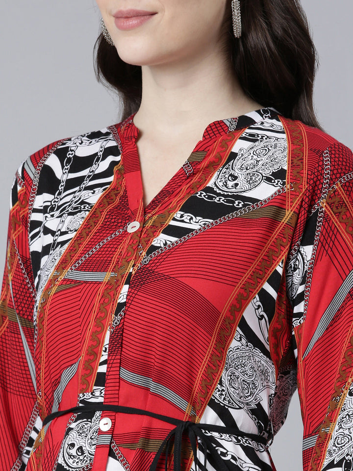 Neerus Red rayon printed straight kurti - detail view 1