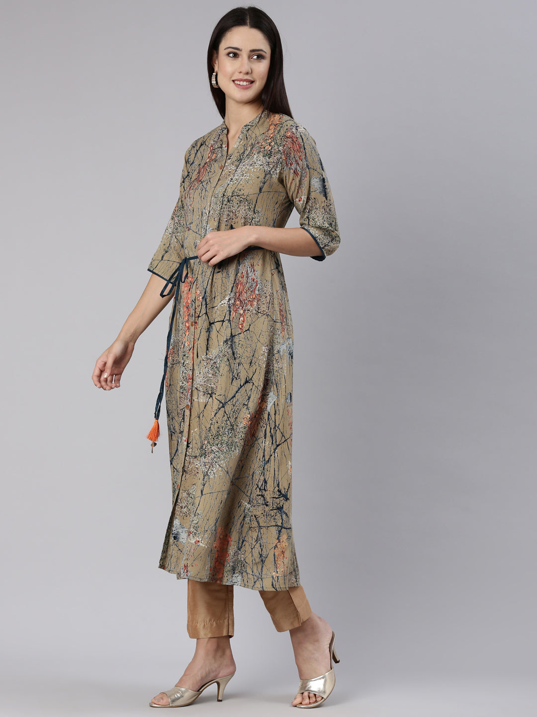 Neerus Green rayon printed dress - back view