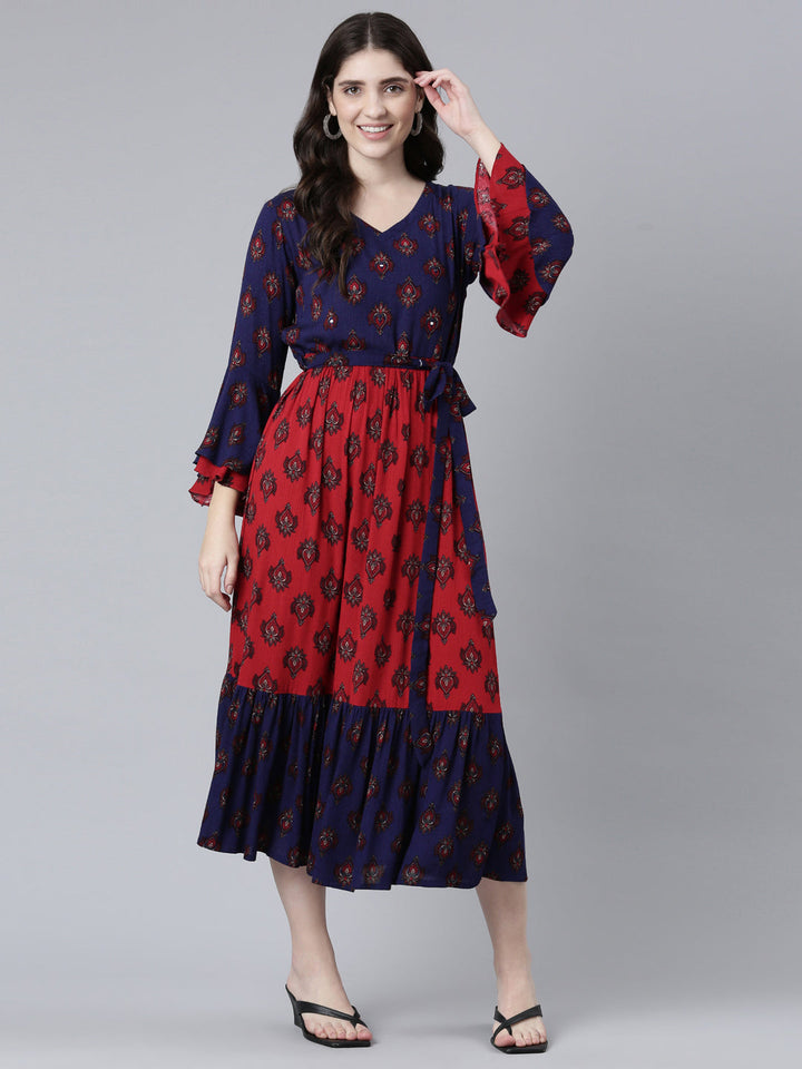 Neerus Maroon chiffon printed straight dress - detail view 2