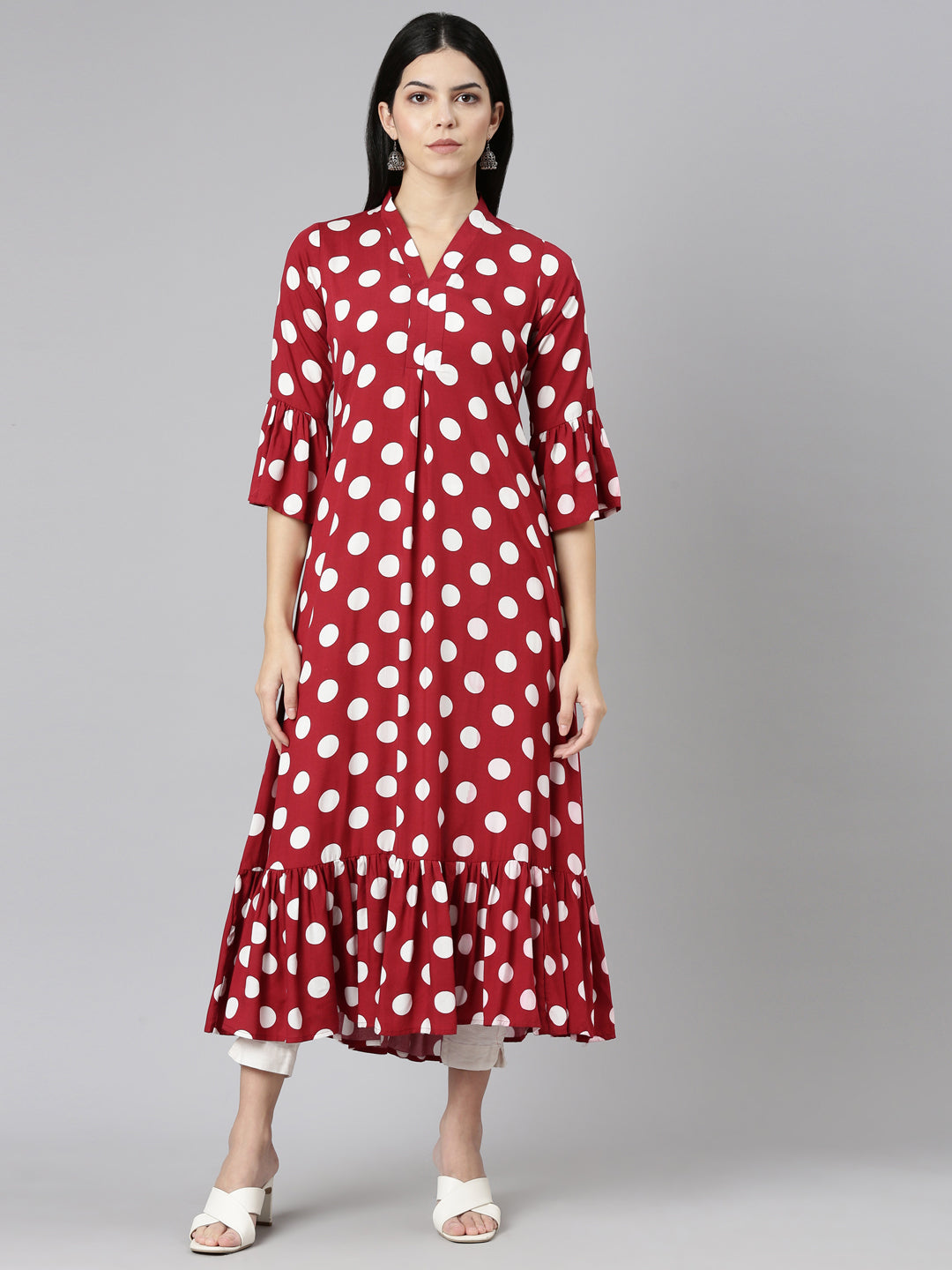 Neerus Maroon rayon printed straight kurti - front view