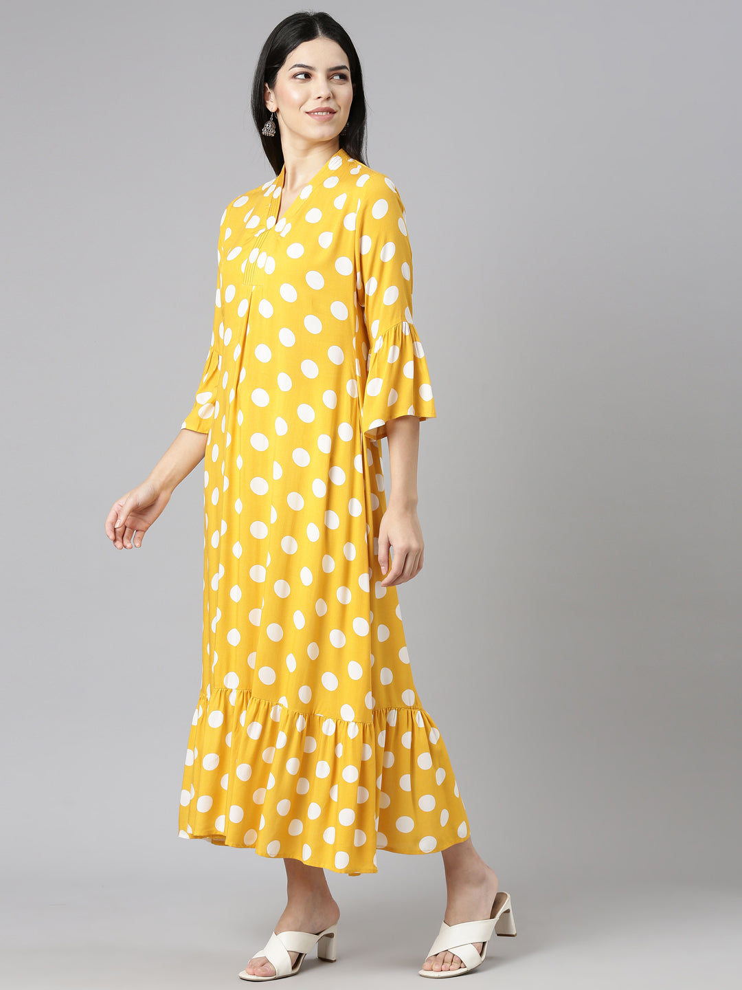 Neerus Yellow rayon printed straight kurti - back view