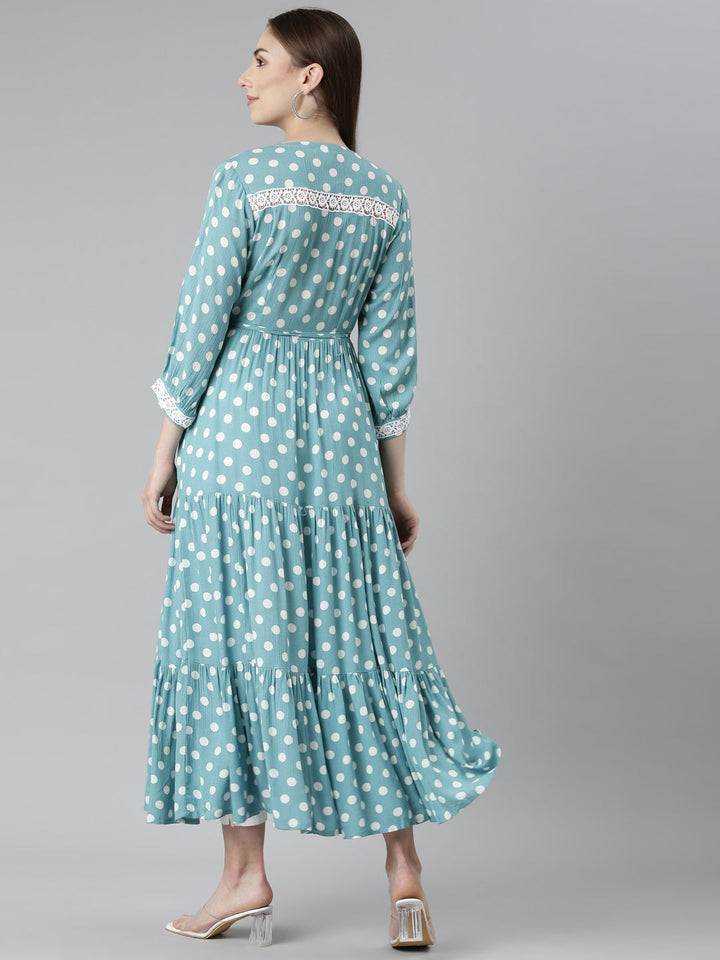 Neerus Green rayon printed straight dress - side view