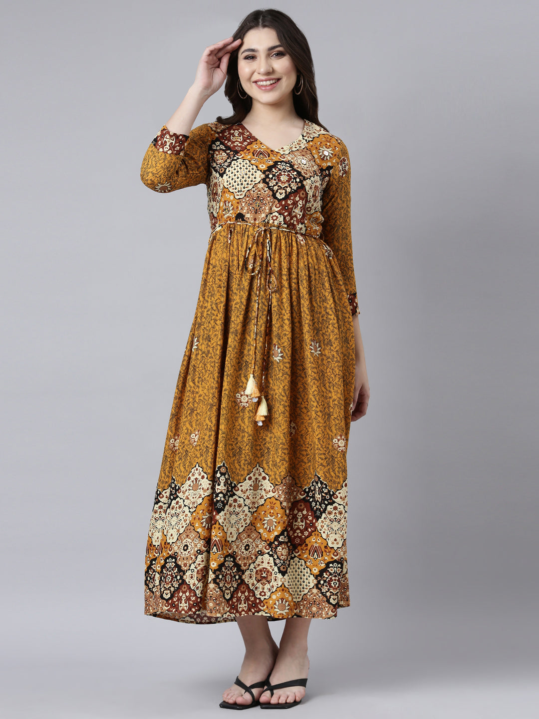 Neerus Yellow rayon printed maxi dress - detail view 2