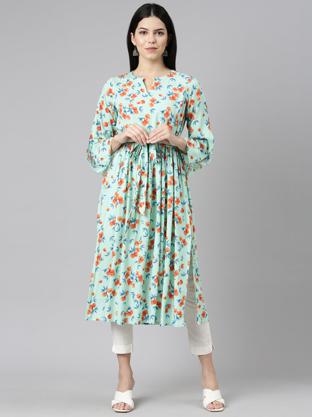 Neerus Green Rayon Printed Straight Kurti - detail view 2