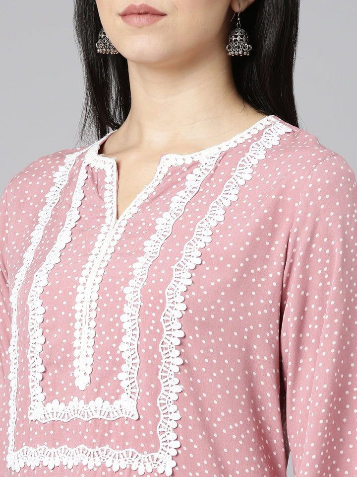 Neerus Pink rayon printed straight kurti - detail view 1