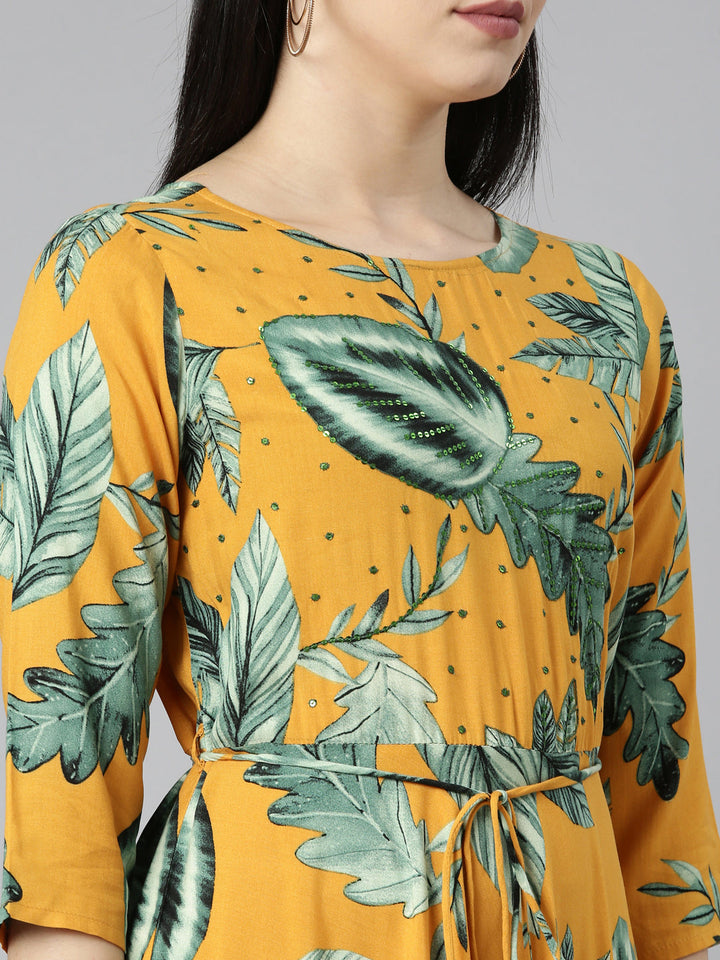 Neerus Yellow rayon printed flared dress - detail view 1