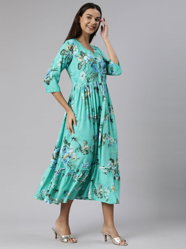 Neerus Green rayon printed dress - back view