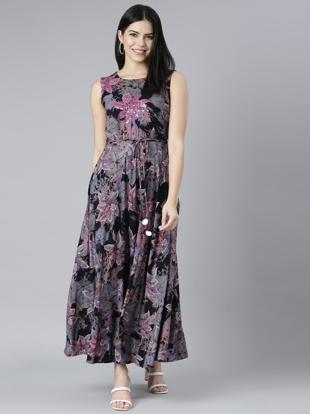 Neerus Grey floral printed fit and flare dress - detail view 2
